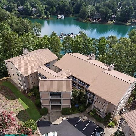 Lake Keowee Condo With Views And Pools And Marina! Salem Bagian luar foto